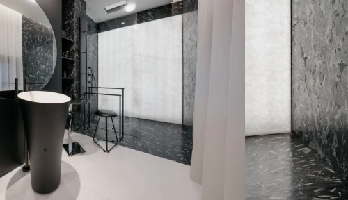 Łazienka Fossil Black i Bianco Neve MEUStone