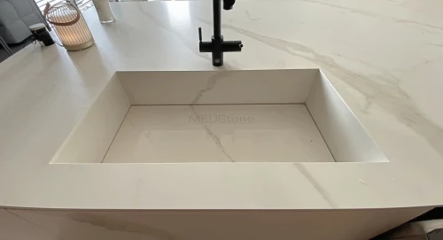 Blaty kuchenne ze spieku Laminam Calacatta Oro Venato Kuchnie spieki MEUStone Bielsko